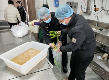 護(hù)航開學(xué)“第一餐” 上饒市廣豐區(qū)市場監(jiān)督管理局開展校園食品安全專項(xiàng)抽檢工作